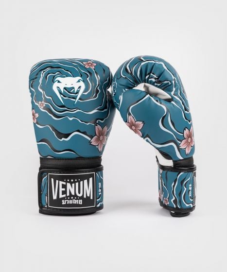 Venum x Tawanchay Boxing Gloves